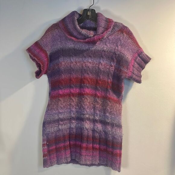 Chunky Turtle Neck Short Sleeve Tunic Sweater - Picture 1 of 12